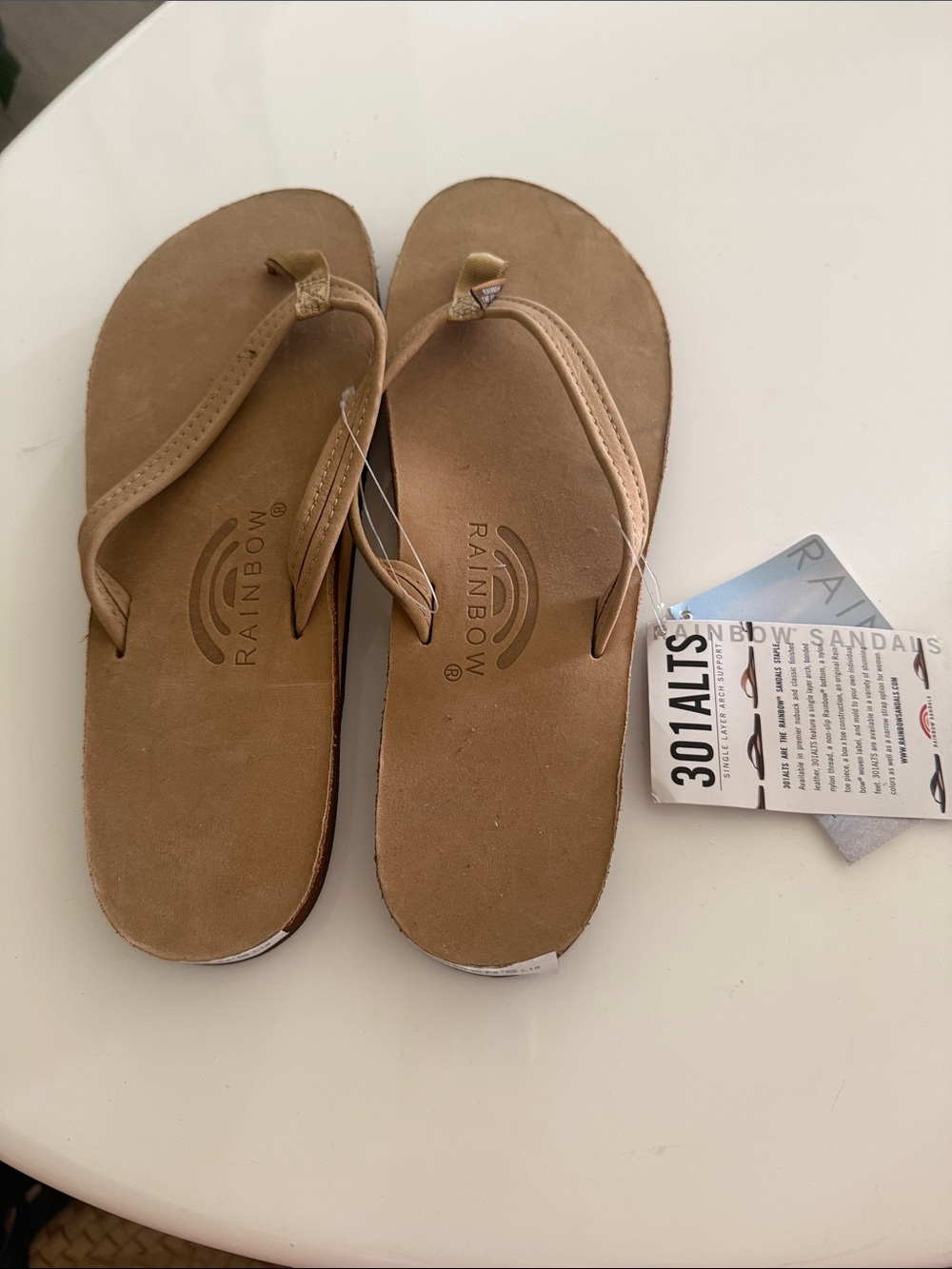 Rainbow Women's Light Brown Leather Flip Flops